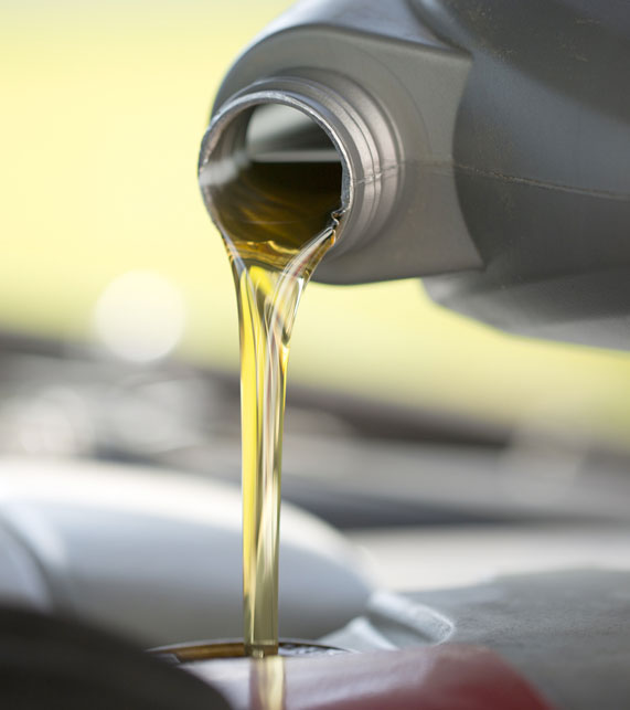 Cambio de Aceite y Filtros en Villaverde. Taller para Cambiar el Aceite y los filtros del coche en el sur de Madrid. Dónde cambiar el aceite del coche en Villaverde.